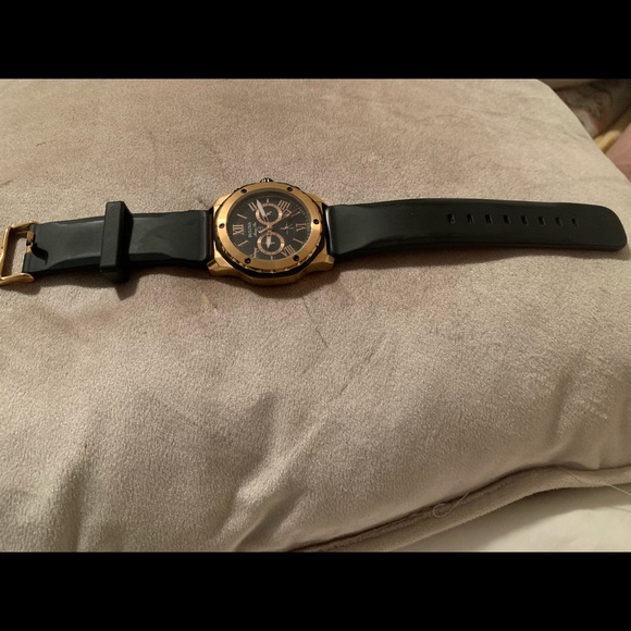 Designer Watch - Picture 4 of 4